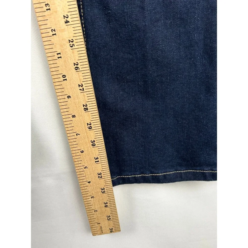 Zara Women’s US Size 4 Dark Wash Mid Rise Bootcut Jeans 33 Inch Inseam - Picture 5 of 16